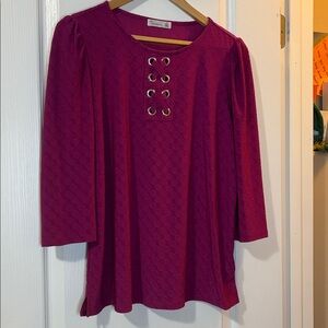 89Th And Madison Size Large Three-Quarter Length Sleeve Top